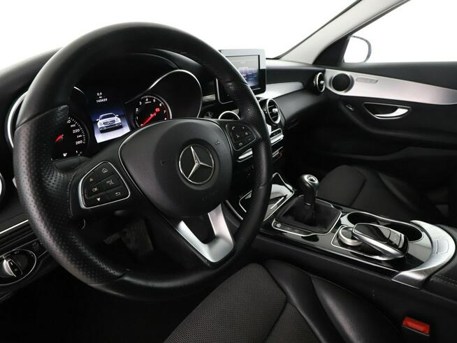 Mercedes C 180 półskóra navi klima auto czujniki parkowania grzane fotele