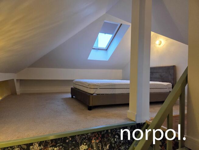 Jasne dwupoziomowe mieszkanie z windą, po remoncie – Grzegórzecka