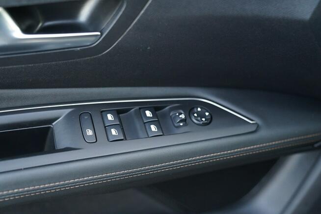 Peugeot 3008 GT ful led pełna skóra masaze hak kamery EL.KLAPA blis FOCAL max opcja