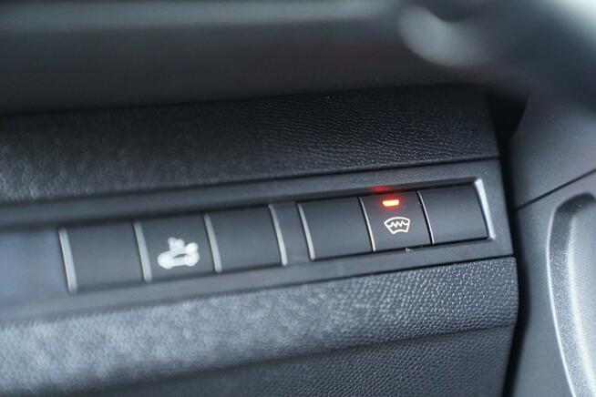 Peugeot 3008 GT ful led pełna skóra masaze hak kamery EL.KLAPA blis FOCAL max opcja