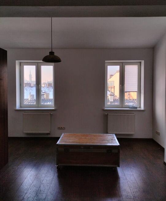 Sprzedam mieszkanie z antresolą i piwnicą | Stare Podgórze