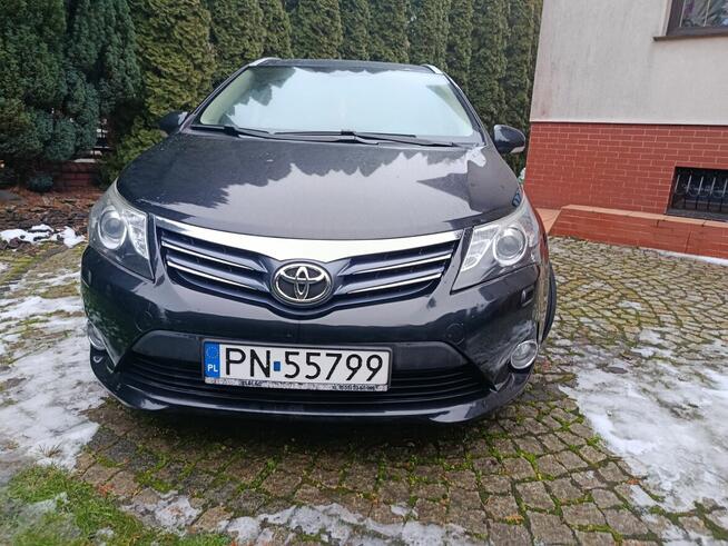 Sprzedam Toyotę Avensis T27 kombi