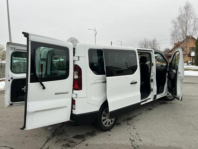 RENAULT TRAFFIC ! 2018 ! 9 osobowy !