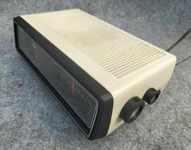 Zegar klapkowy radio BERN unikat vintage