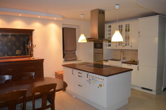 Sprzedam mieszkanie 4 pokoje, 81 m kw w Piaseznie