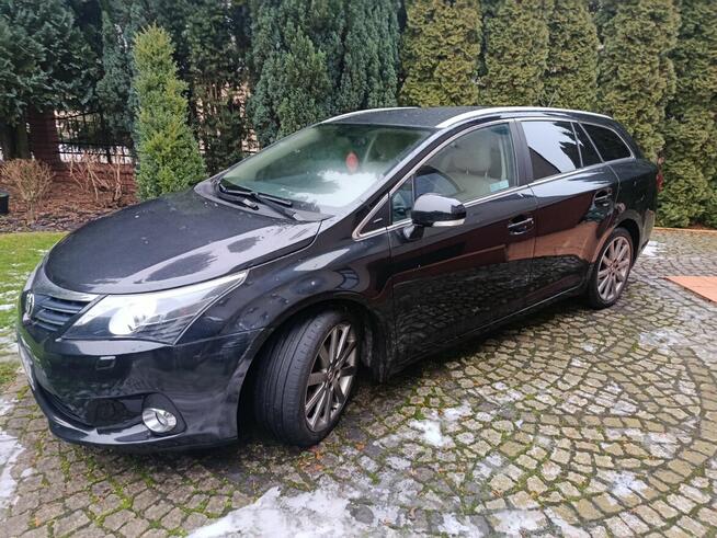 Sprzedam Toyotę Avensis T27 kombi