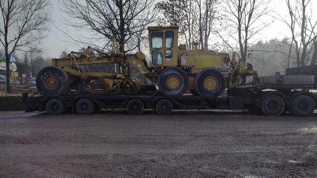 Ponadgabarytowy Transport Maszyn Rolniczych Budowlanych