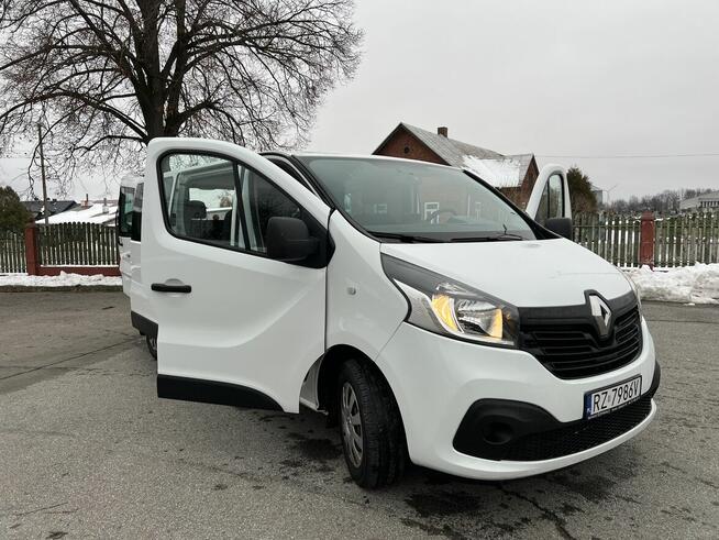 RENAULT TRAFFIC ! 2018 ! 9 osobowy !