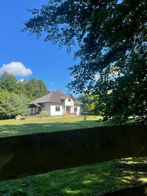 Klimatyczny dom 144 m² wśród lasów i jezior – duża działka