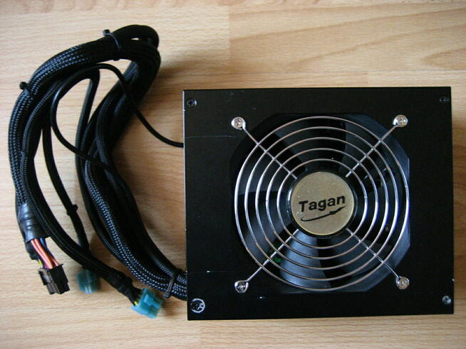 Zasilacz komputerowy TAGAN TG430-U15. Uszkodzony