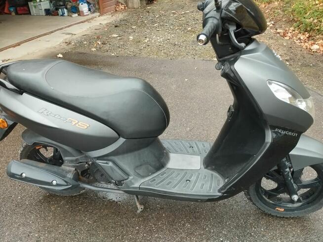 Skuter Peugeot Kisbee