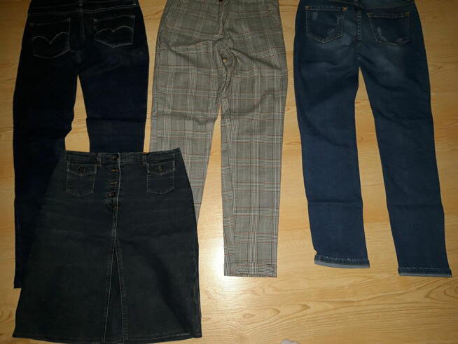 Duża ilość ubrań