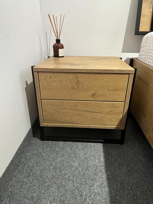 Zestaw: łóżko 160x200, 2x szafki nocne, toaletka…