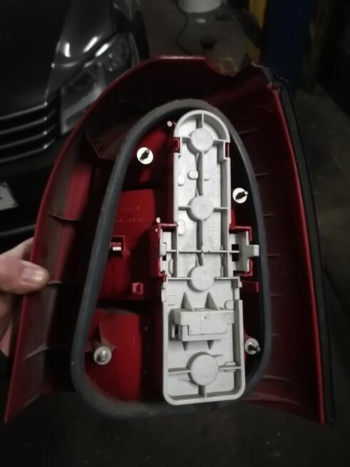 Lampy tył audi a4 b5 lift