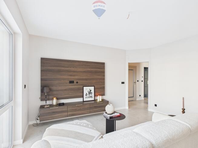 Nowe mieszkanie z prywatnym ogródkiem w Wawrze