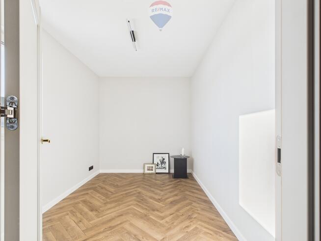 Nowe mieszkanie z prywatnym ogródkiem w Wawrze