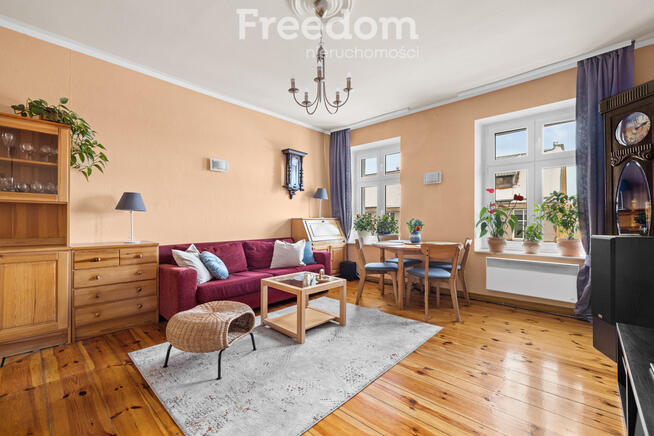 Klimatyczne mieszkanie w kamienicy