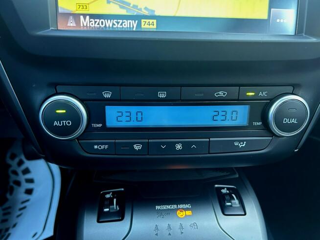 Toyota Avensis Panorama*NAVI*Kamera*Cofania*Grzane*Fotele*Serwis*ASO*Zarejestrowana