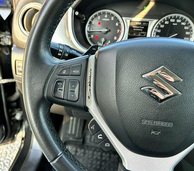 Suzuki Vitara 4x4, PL Salon,1-Właściciel, Bezwypadkowy, HAK, Grzane Fotele, LED