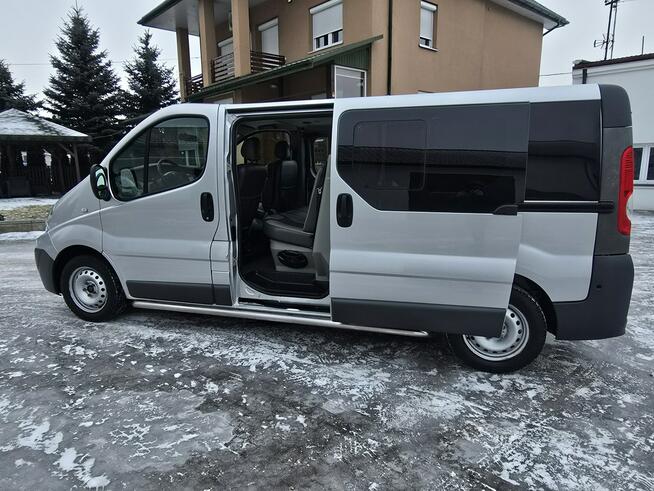 Renault Trafic 2,0dci 5 Osób.Klimatyzacja.LONG.Skóry.Serwis.Hak.Parktronic.OKAZJA
