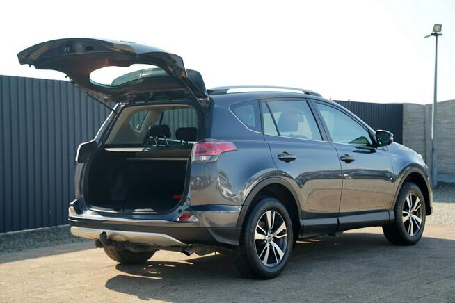 Toyota RAV-4 4x4 PODGRZEWANE FOTELE xenon LEDY kamera cofania pelna elek. zamiana