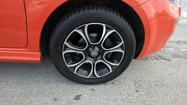 Fiat Punto 1,4 78 KM.wersja sporting. czarny sufit klima ALU 16