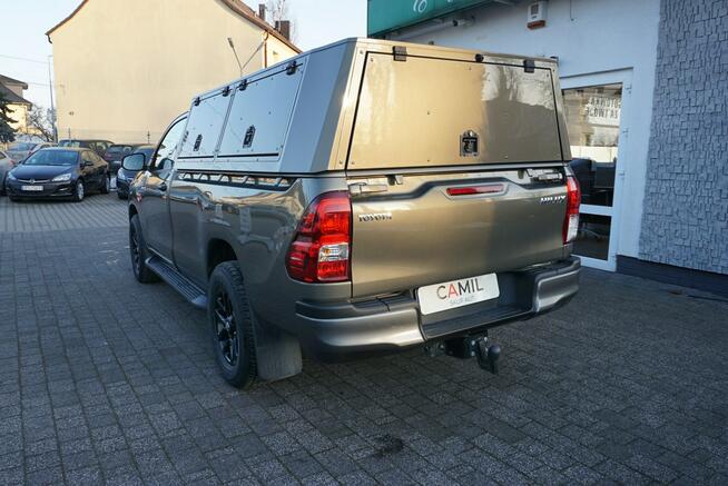 Toyota Hilux polski salon, niski przebieg
