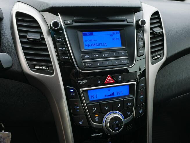 Hyundai i30 1.6 CRDI 110KM E6 Kombi Comfort Automat DCT -Tempomat -Grzane fot