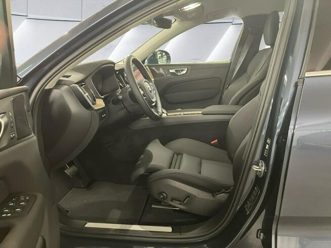 Volvo XC 60 T6 AWD Plus Bright MY 2026