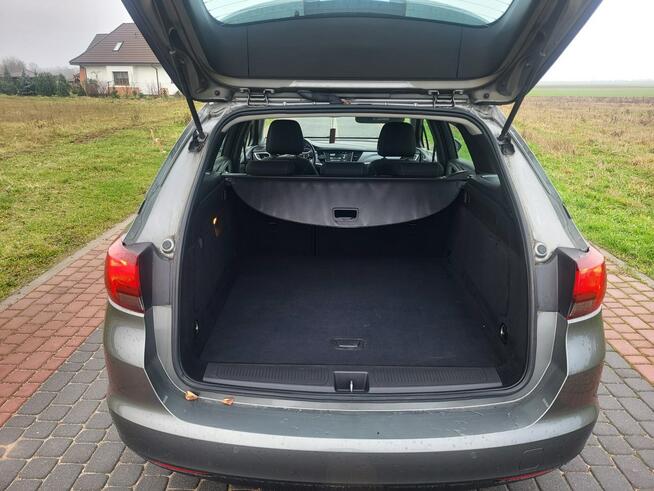 Opel Astra 122KM, mały przebieg