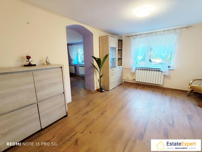 Przestronny dom z dużą działką