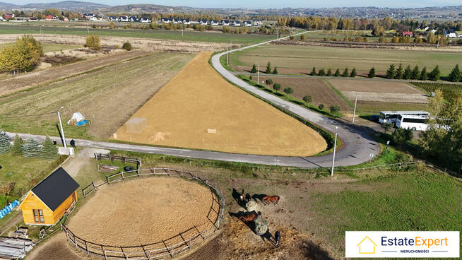 Wyjątkowa działka budowlana w Górno- Parcele