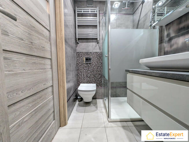 2 pokoje do zamieszkania z widna kuchnią i dużym balkonem bez piecyka!