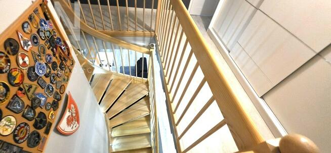 Dwupoziomowe mieszkanie dla dużej rodziny, Sady