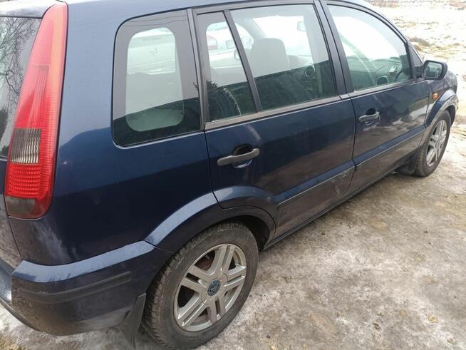Ford Fusion 1,4 benzyna