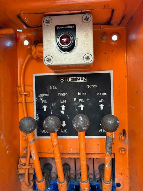 Mercedes 609 D WUMAG WK 105 podnośnik koszowy