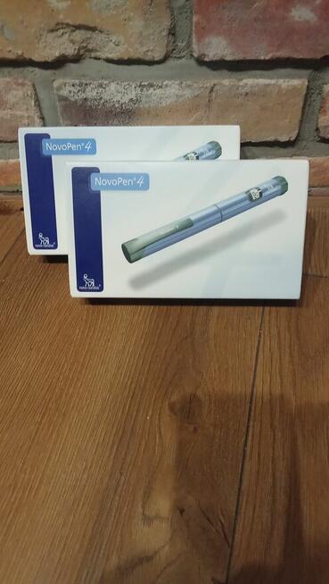 NovoPen 4 - wstrzykiwacz do insuliny - nowy / niebieski
