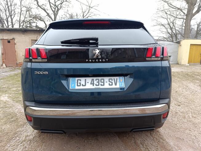 Peugeot 3008 1.5 130KM 2022r Allure Automat