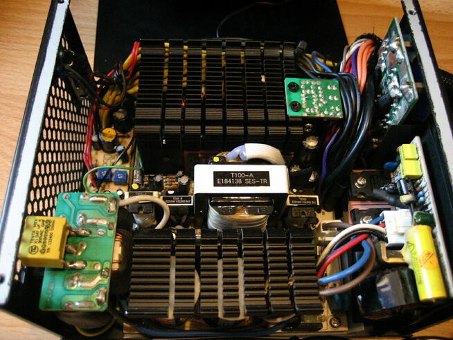 Zasilacz komputerowy TAGAN TG430-U15. Uszkodzony