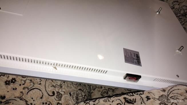 grzejnik łazienkowy Cecotec Ready Warm 9870 Crystal Towel.