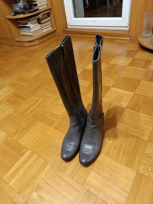 Buty damskie Kozaki w kolorze szarym