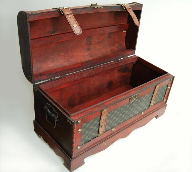 Duży kufer, skrzynia drewniana, vintage, kolonialny styl