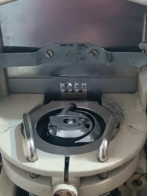 Sprzedam sprawną maszynę do szycia PREDOM ŁUCZNIK TUR 2