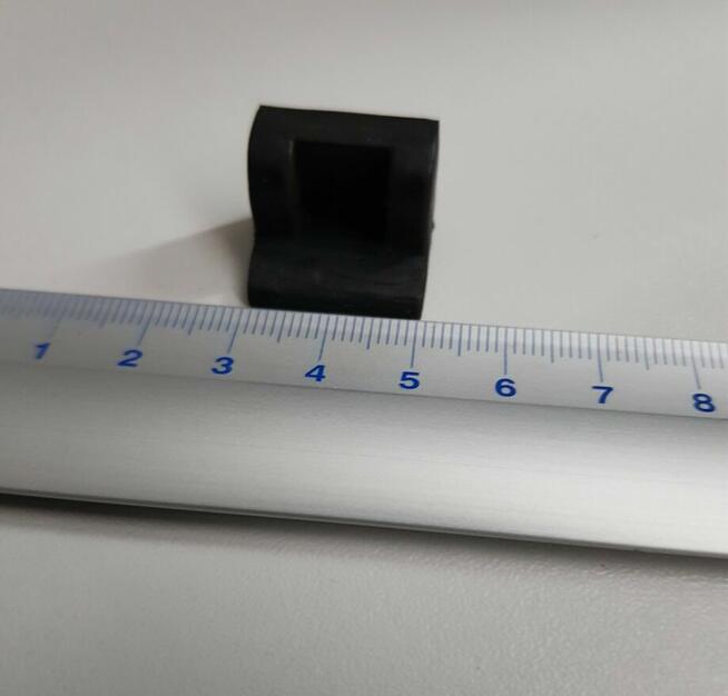 FSM FIAT 126p odbój klapy bagażnika