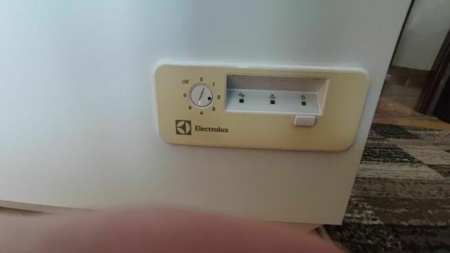 Zamrażarka skrzyniowa Electrolux 260l