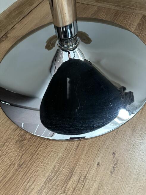 Fotel obrotowy z eko skory