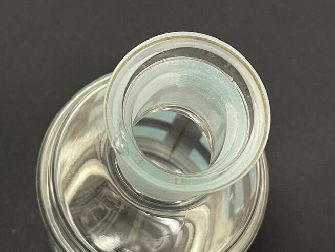 Stara karafka butelka Hortensja PRL Stara karafka butelka Ho