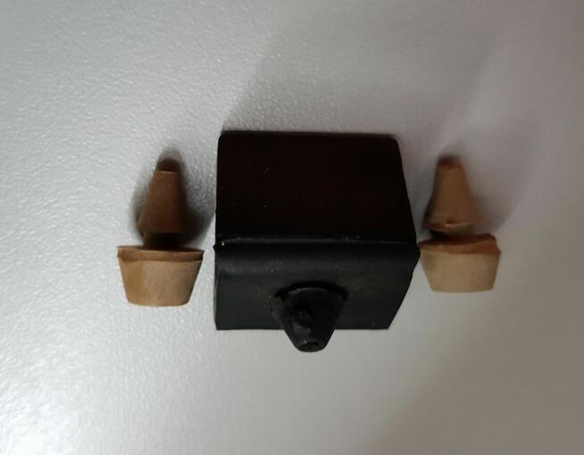 FSM FIAT 126p odbój klapy bagażnika