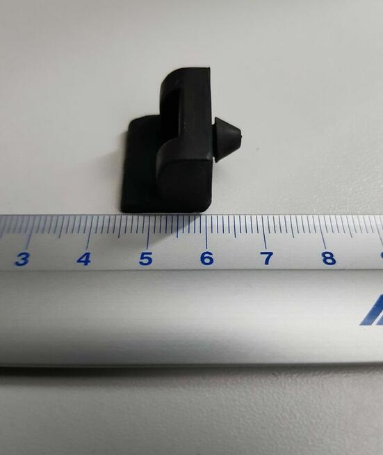 FSM FIAT 126p odbój klapy bagażnika