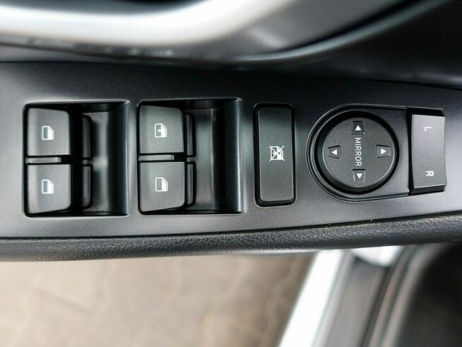 Hyundai i30 1,5 16V Led+TEMPOMAT GWARANCJA 1WŁ Kraj Bezwypadkowy Serwisowany F23%